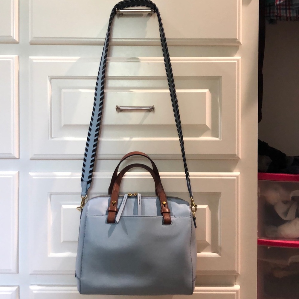 Fossil purse